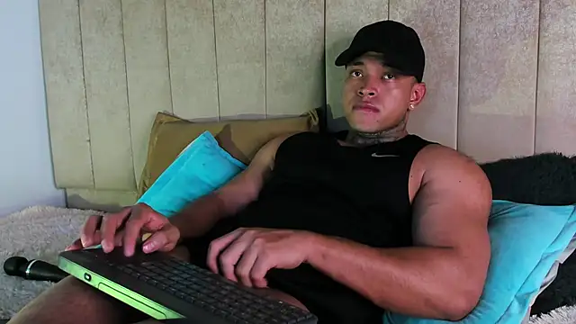 Chatroom XXX en direct de Stiven_collins