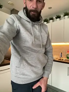 Michel_hugeのライブXXXチャット