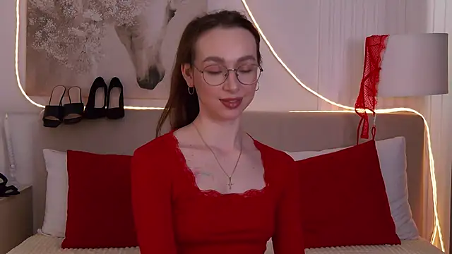 Emily_Simon Chat XXX live