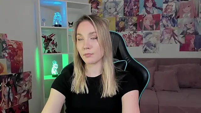 Chatroom XXX en direct de ElaraVoltage