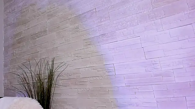 Ivorym00n Webcam show