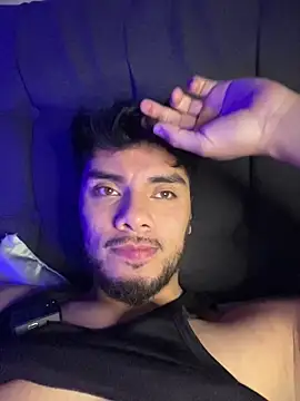 kryzthian_Olrox's Live XXX Chat