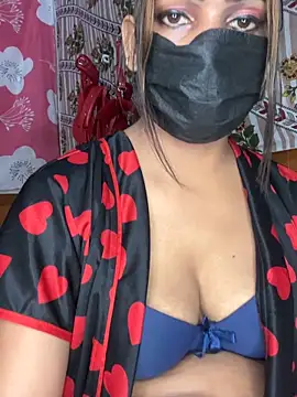 CUTI-NAINA 在線直播表演