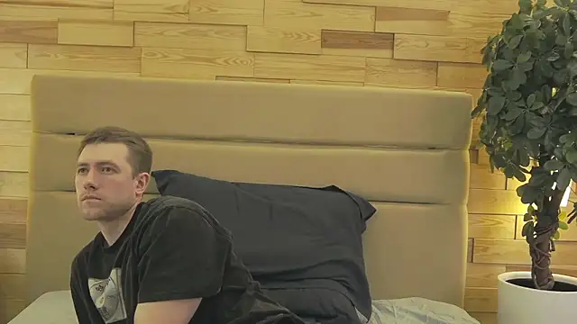 EthanPinkman's Live XXX Chat