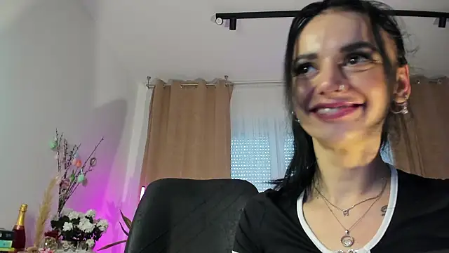 JacquelineHex's Live XXX Chat