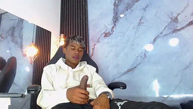 Webkamerová show LuckyBluex