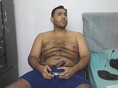 Chat +18 de AlphaLatinoBear ao vivo