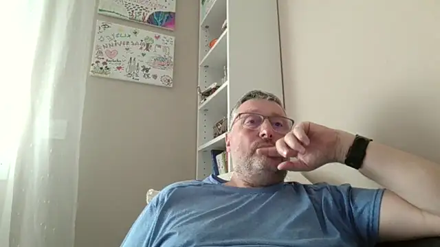 doudou310 即時 XXX 聊天