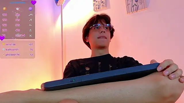 Chat +18 de lui_x_dust ao vivo