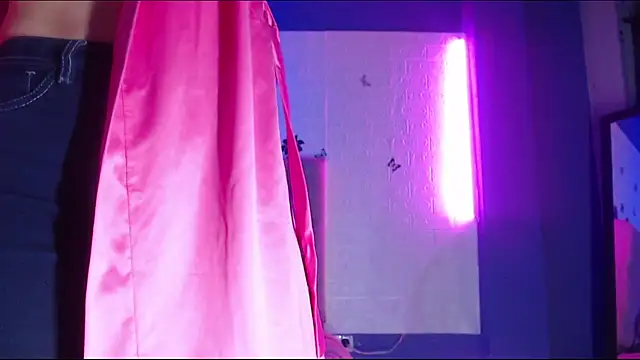 Saraa_Velvett Live XXX-chat