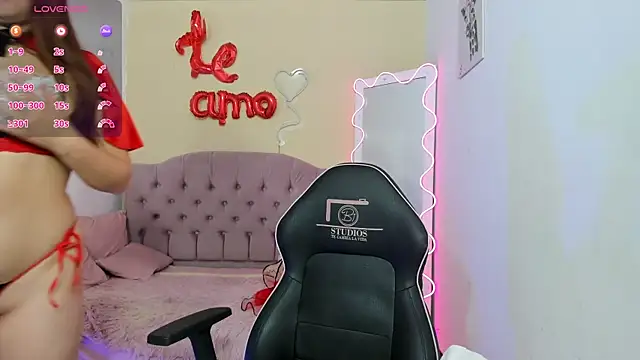 دردشة SABRIINA_TAY الجنسية المباشرة