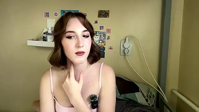 AquilineOrites' Live XXX Chat