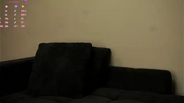 SmoggyWeek's Live XXX Chat