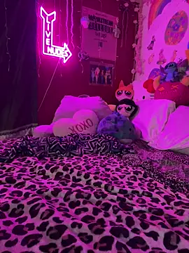 TranSexualJade95 网络视讯表演