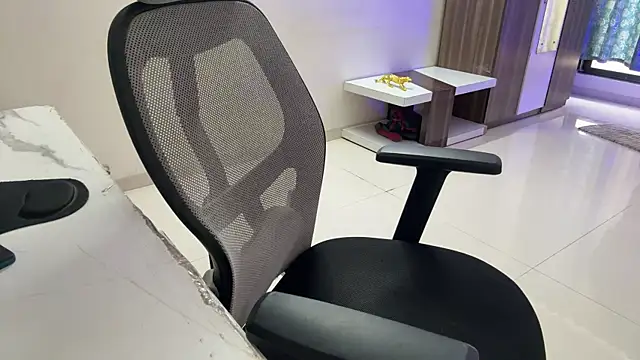 FlirtyxBoy's Live XXX Chat