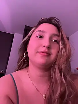 Živý XXX chat MoraInFire