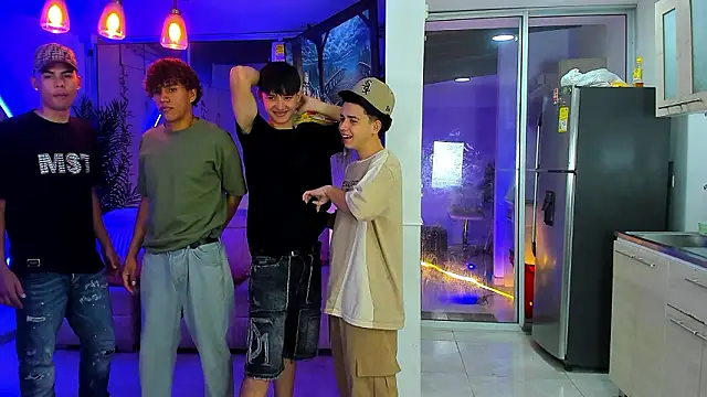 HouseofwarriosのライブXXXチャット