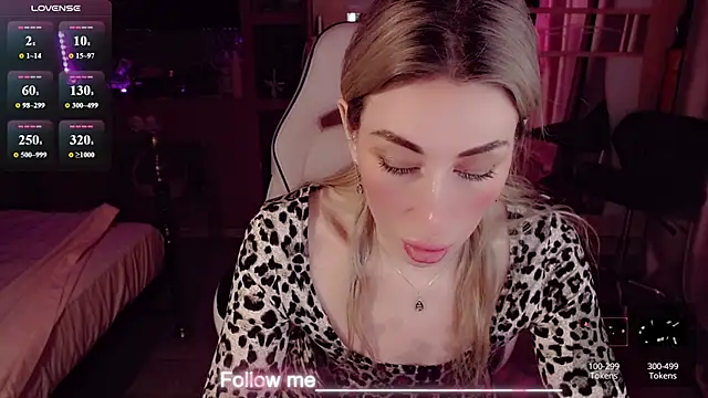 Živý XXX chat AnnieGOld_