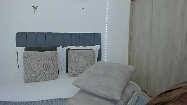 im_sarah34 Live XXX-Chat