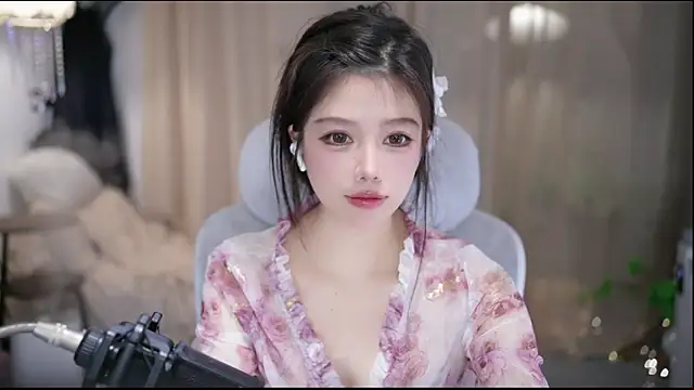 Cecily 网络视讯表演