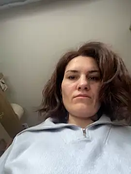 Ms-Lust1-: онлайн-секс-чат