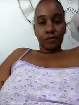 EbonyHorrny Live XXX-Chat