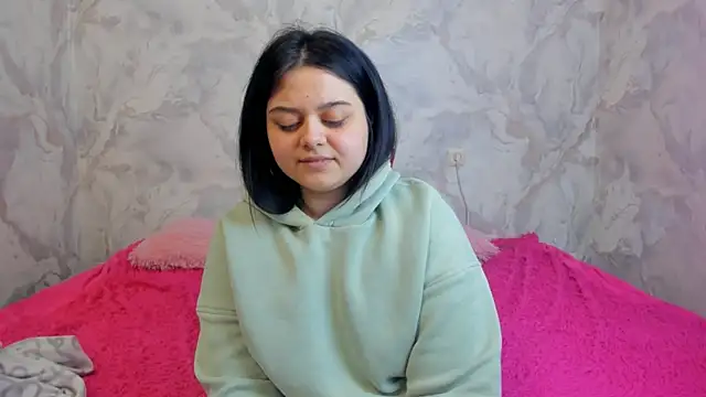 NinelCroft Live XXX Chat