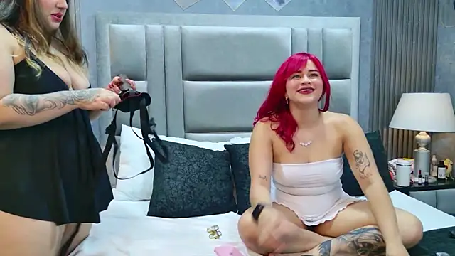 CherryTayloor: онлайн-секс-чат