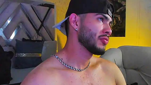 Vincentblack: διαδικτυακό σόου στην κάμερα