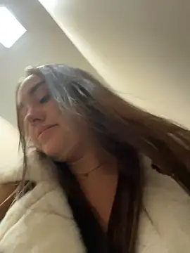 KiraSunshine Webcam Show