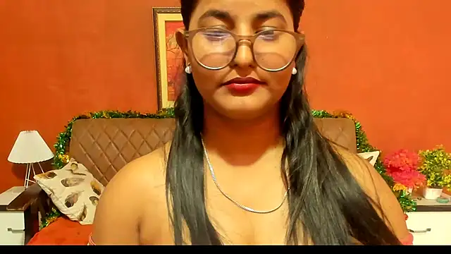 Jasmine_Jaey1 Adlı Modelin Canlı XXX Sohbeti