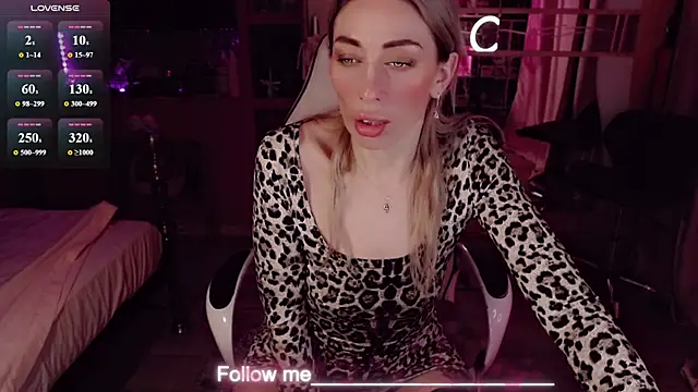 Chatroom XXX en direct de AnnieGOld_