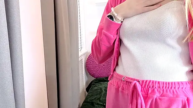 Just_L0VE_me Live XXX-Chat