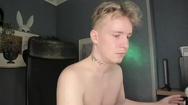 Živý XXX chat AlexxSweet