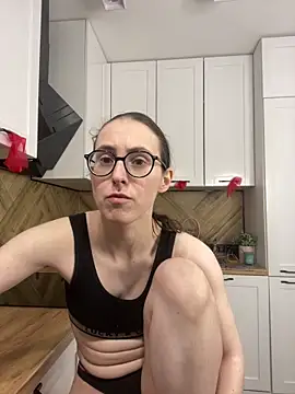 MartiniiSelennaのライブXXXチャット