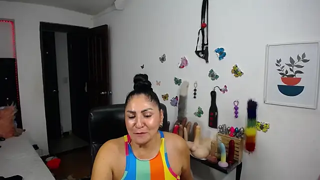 Онлайн чат XXX mature_bigboobs10