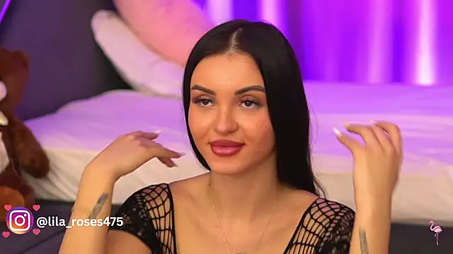 LilaRoses 现场XXX聊天