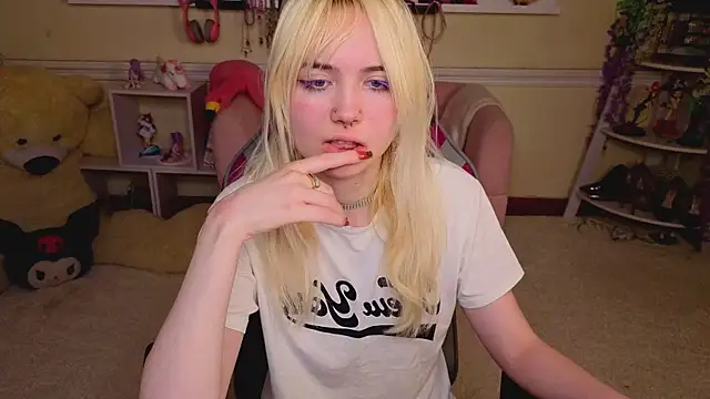 Iris_Ivory 即時 XXX 聊天