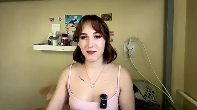 AquilineOrites Adlı Modelin Canlı XXX Sohbeti