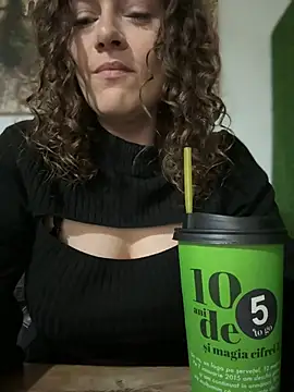 Živý XXX chat CrazyTori