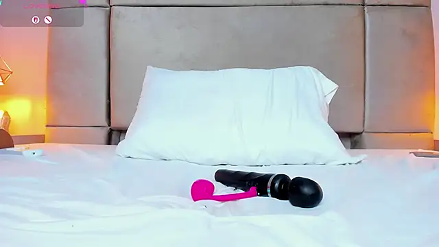 isabel_sofiaa: απευθείας συνομιλία ΧΧΧ