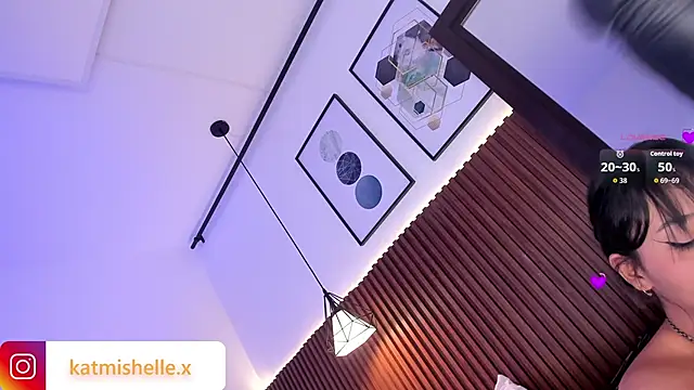 _mishelle's Live XXX Chat