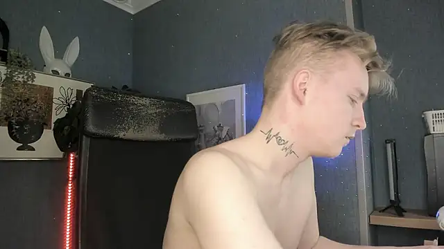 AlexxSweetのライブXXXチャット