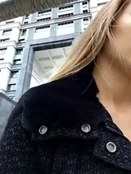 AlishaWeyのウェブカメラショー