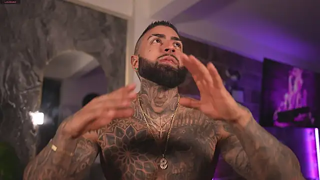 XXX chat uživo modela Eros_Dark_