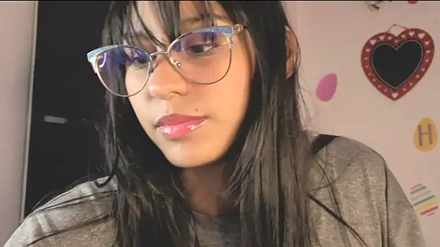 PaulaCutexs Live XXX Chat