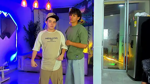 Houseofwarrios Chat XXX live