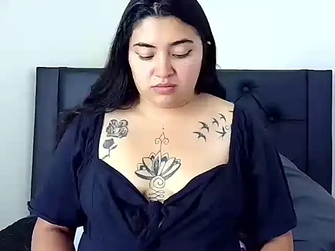 KatalynaSweet 网络视讯表演