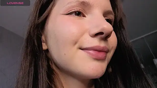 Chat +18 de Alisa_Hetfy ao vivo