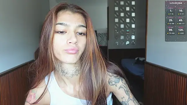 vinkitinkii's Live XXX Chat